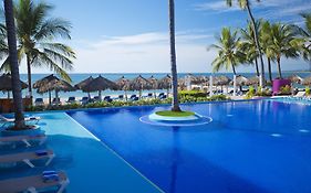 Crown Paradise Club Puerto Vallarta All Inclusive
